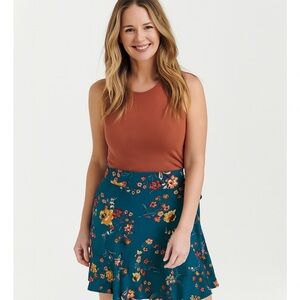 🎉 Bundle 3 for $21 🎉 Band of Gypsies BOG Aviana Ruffle Wrap Mini Skirt XS